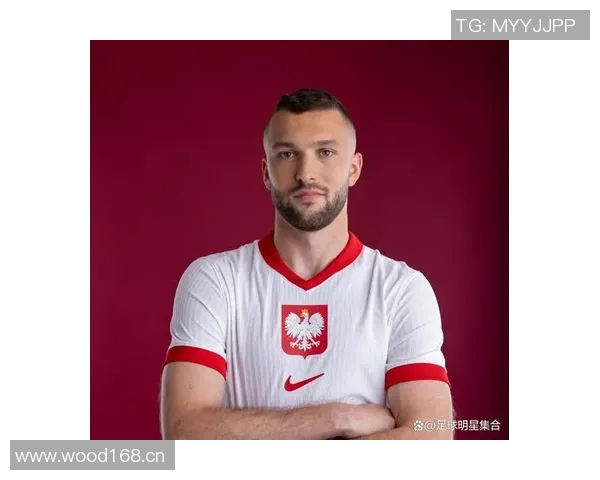 波兰国家队新名单公布莱万领衔泽林斯基皮亚特克入选