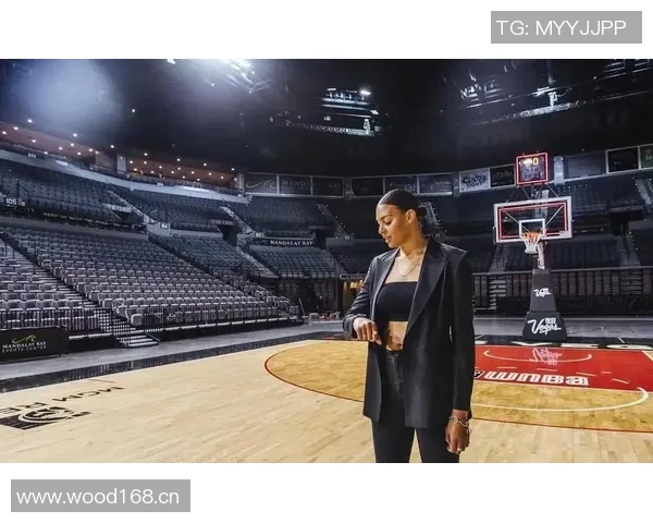 男网红挑战坎贝奇身高差33厘米成功获胜约会权争夺战引发热议